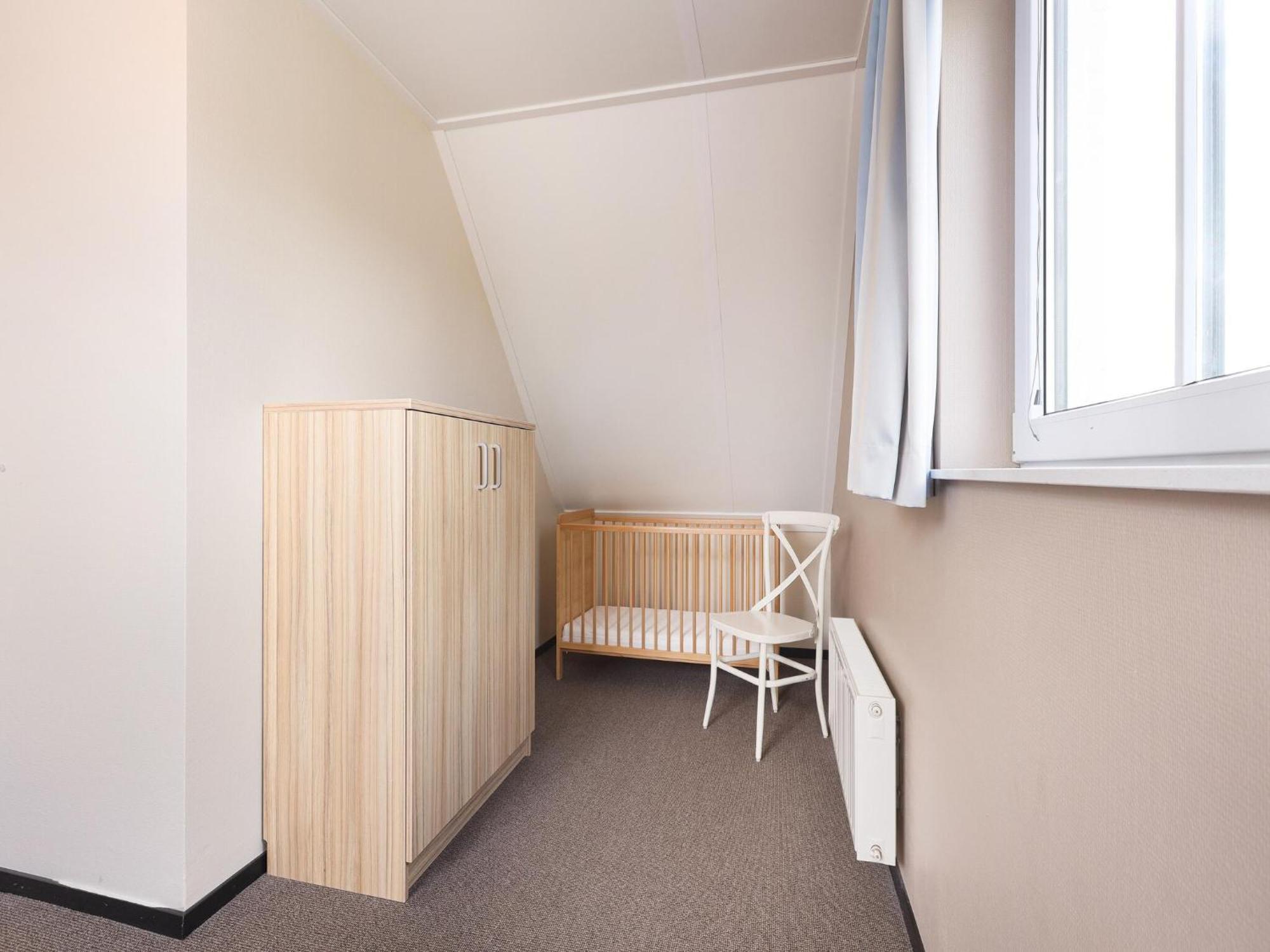 Luxury House With Sauna, 700 M From The
