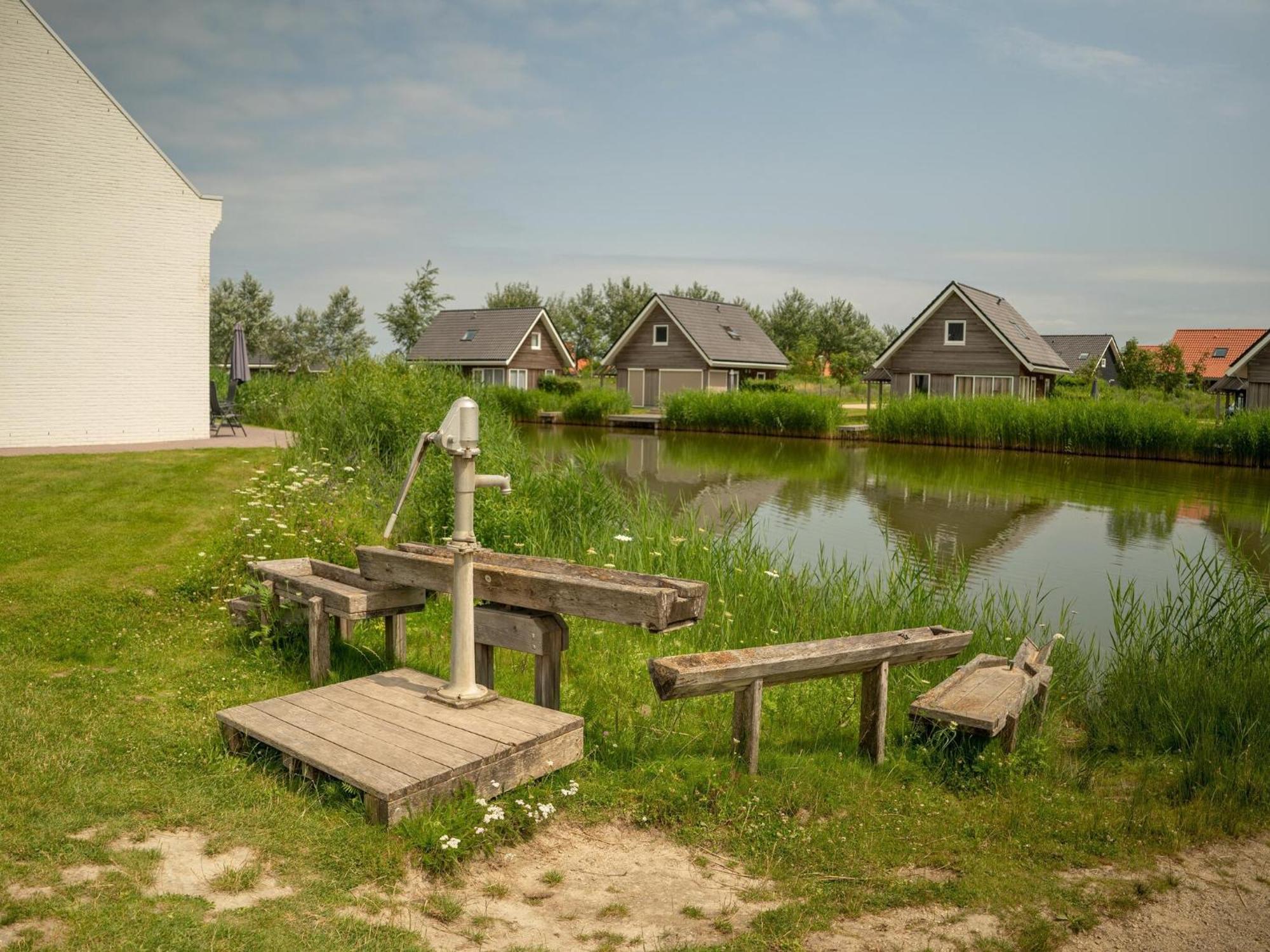 Vakantiehuis Luxury House With Sauna, 700 M From The *