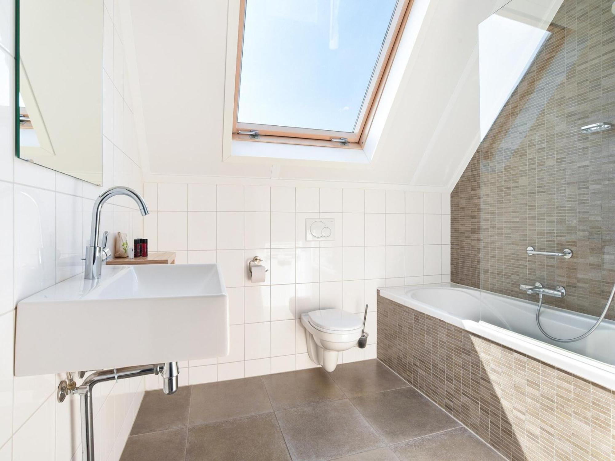 Luxury House With Sauna, 700 M From The * Nieuwvliet