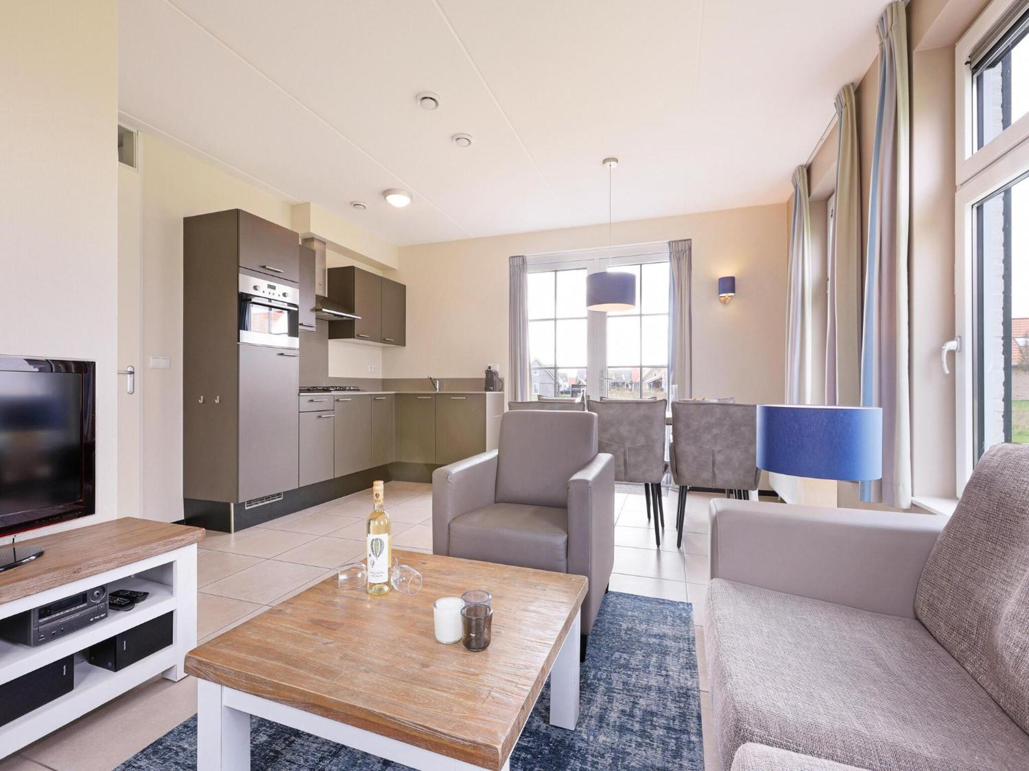 Luxury House With Sauna, 700 M From The